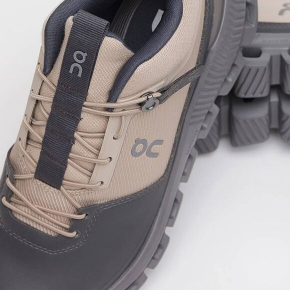 NEW On Running Cloud Helion waterproof boots sneakers UK8#244 - Picture 3 of 10